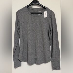 GAP Fit Heather Gray Performance Top